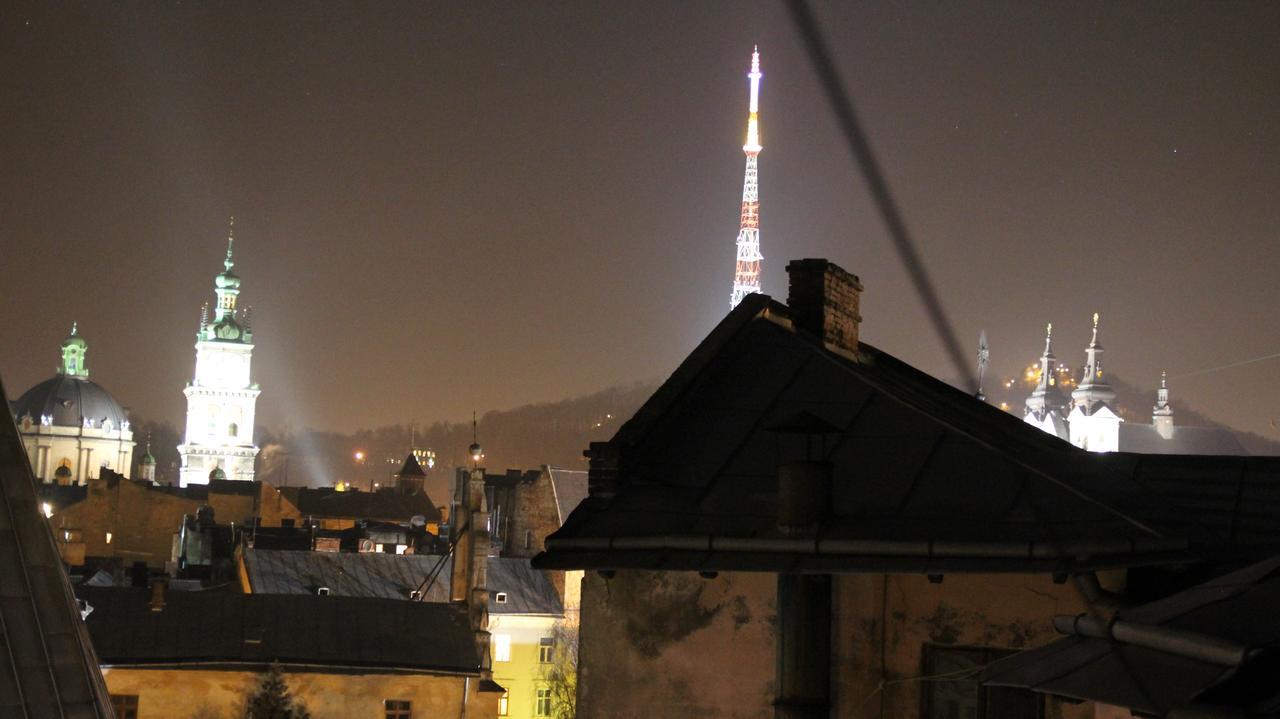 Lviv Amazing Rooftop Apartment Exterior foto